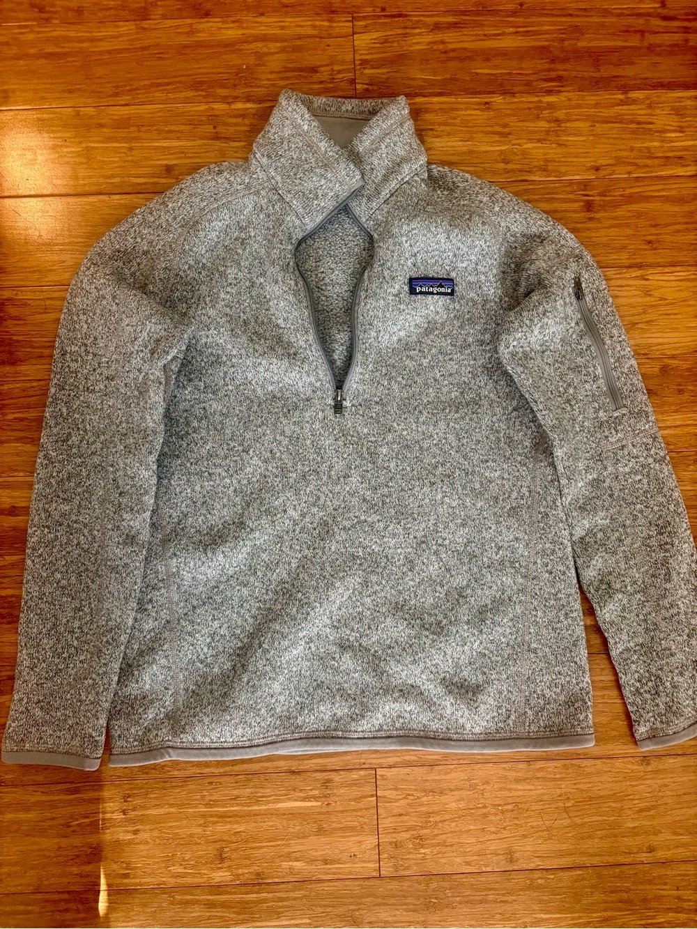 Patagonia Women’s Heather Gray Half-Zip Fleece Pullover